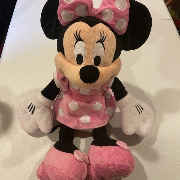 Disney Minnie Mouse - Picture 1 of 6